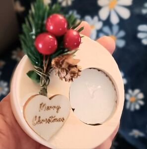 24 Christmas Candles